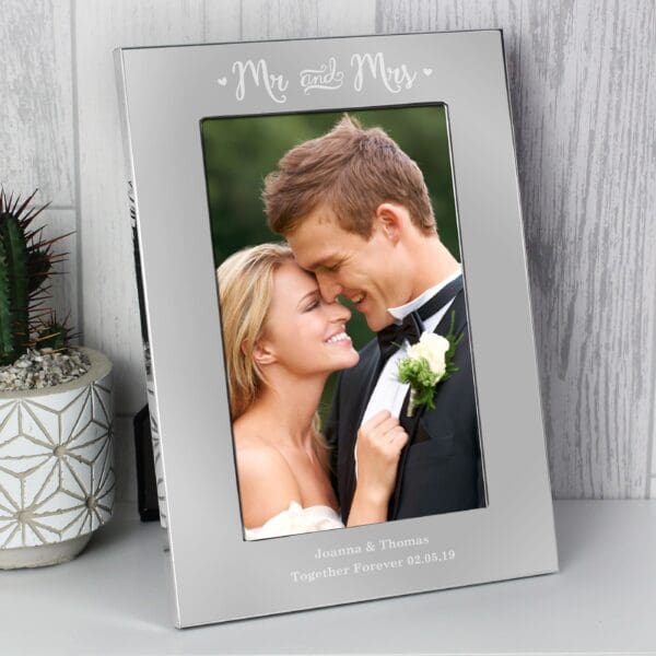 Personalised Mr & Mrs 6x4 Silver Photo Frame