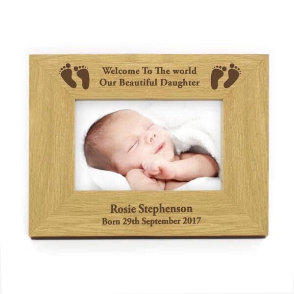 Personalised Oak Finish 6x4 Landscape Baby Footprints Photo Frame