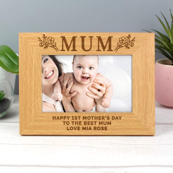 Personalised Floral Mum 6x4 Oak Finish Photo Frame