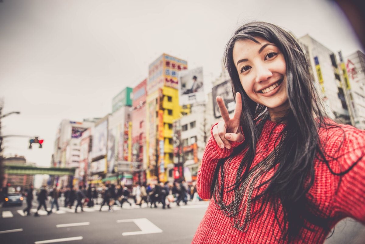 beautiful woman in tokyo 2023 11 27 05 12 53 utc