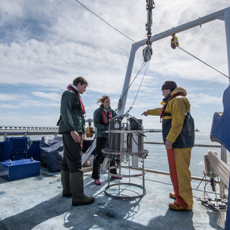 Journey to the North Pole: A Magical Experience Like No Other 4 scientists assembling sea water sampling experimen 2024 10 18 17 16 34 utc