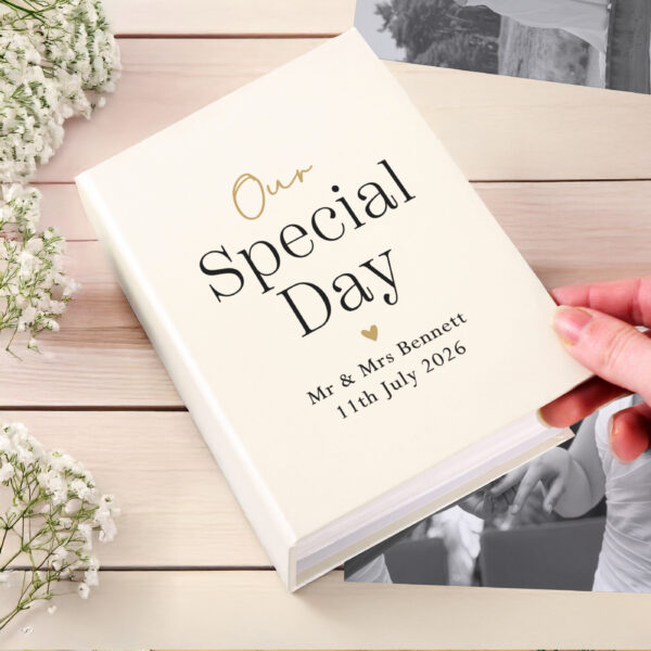 Personalised Black & Gold Free Text 6x4 Album 28 Personalised Black & Gold Free Text 6x4 Album